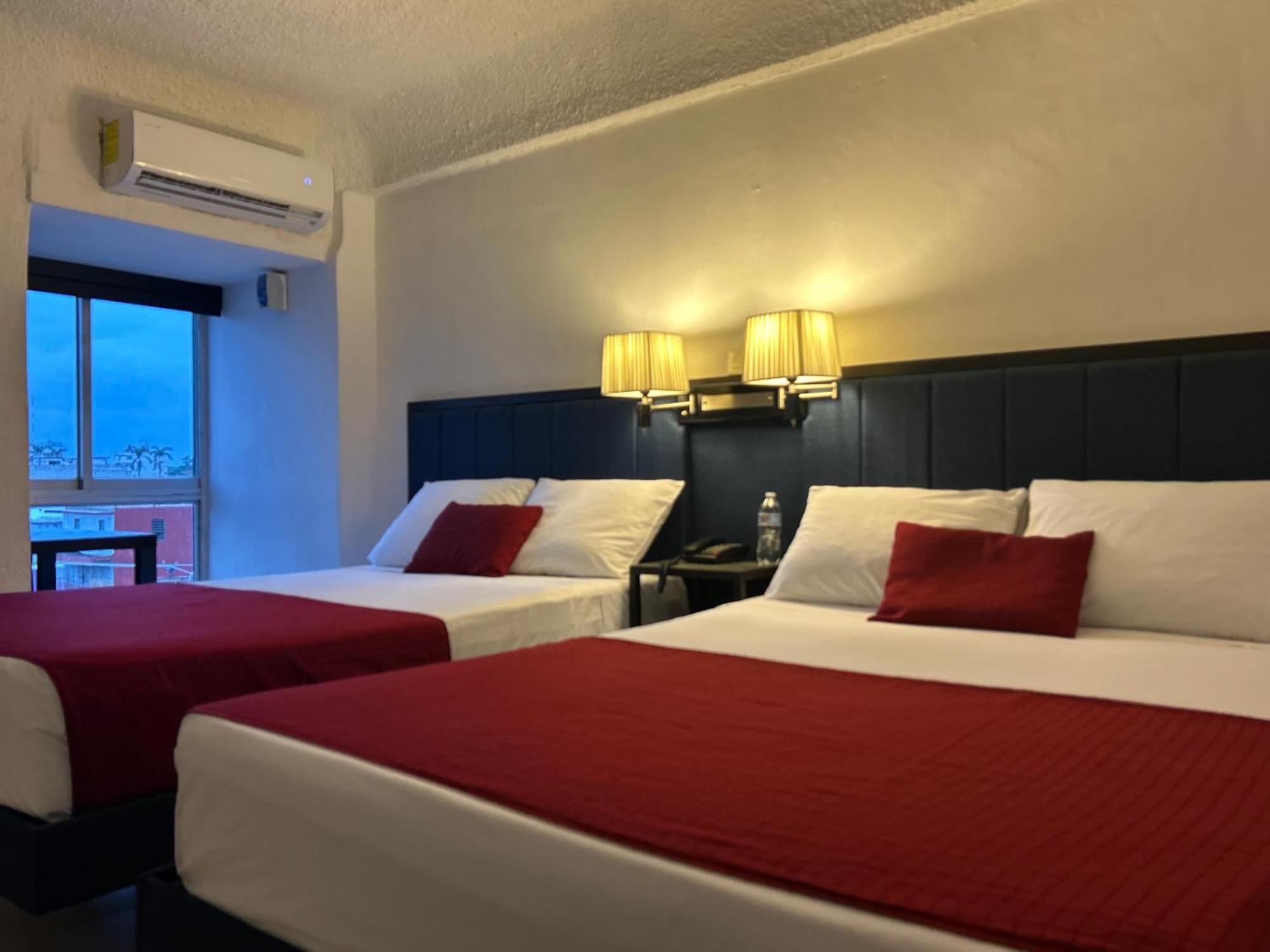 Choco'S Hotel Вильяэрмоса Экстерьер фото